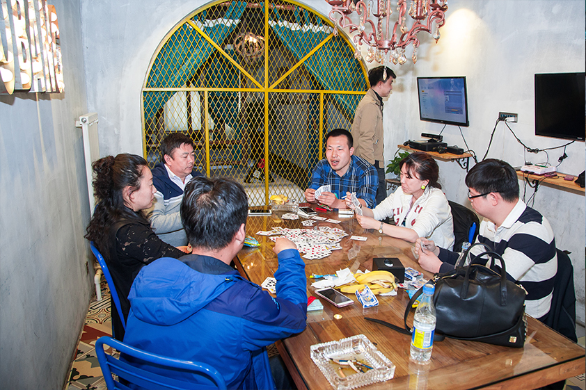 一辈子离不开的家人们,家庭聚会来这里
